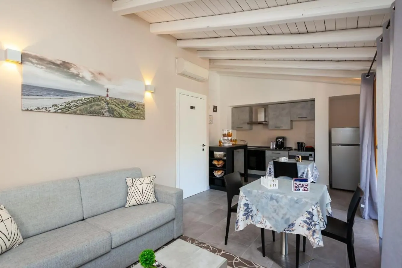 Bed & Breakfast B&B Il Glicine Lu Lioni